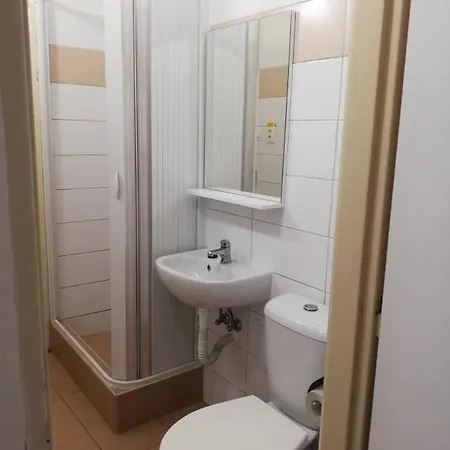 Nobelova * Pressburg