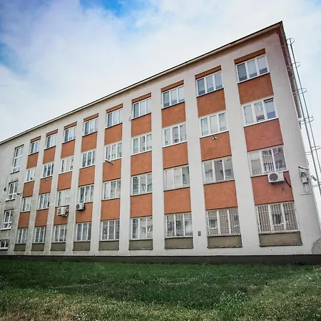 Nobelova Хостел Братислава