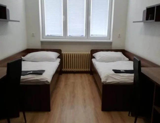 Nobelova Hostel *
